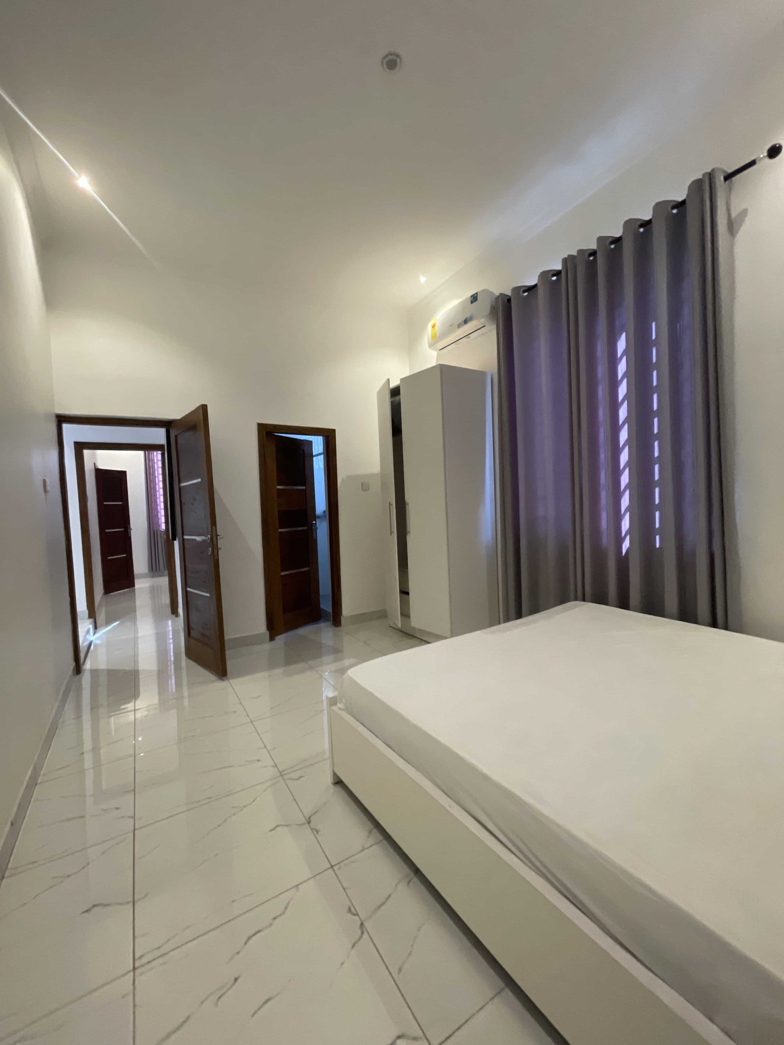 Fully furnished 2 bedrooms (2 unit) with 3 shops photo 4