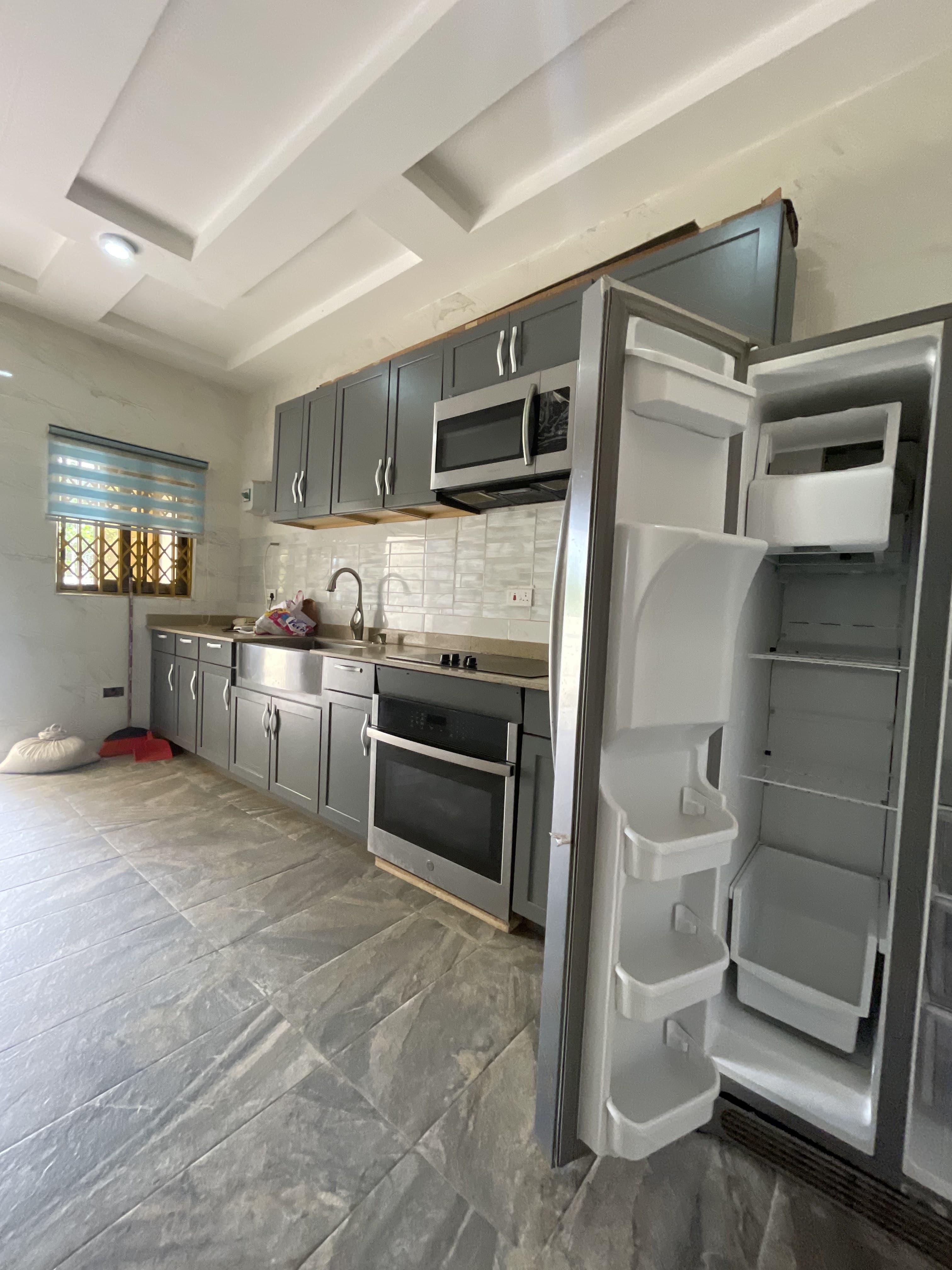 Fully furnished 3 bedroom self compound photo 2