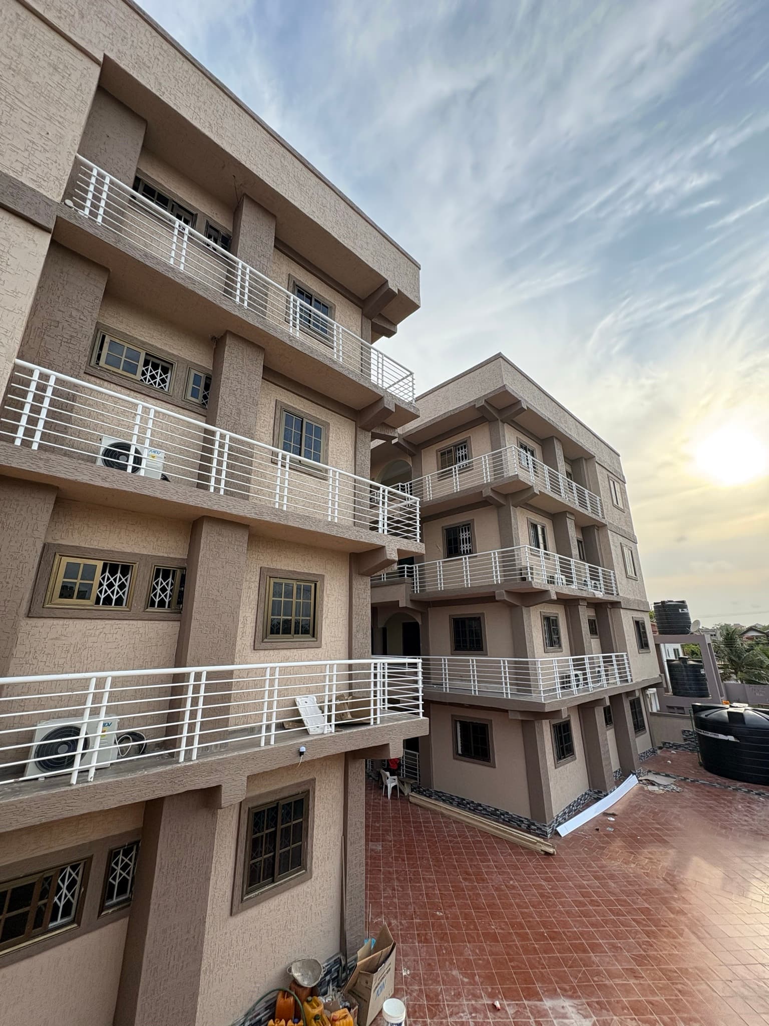 2 bedroom for rent at Westlegon