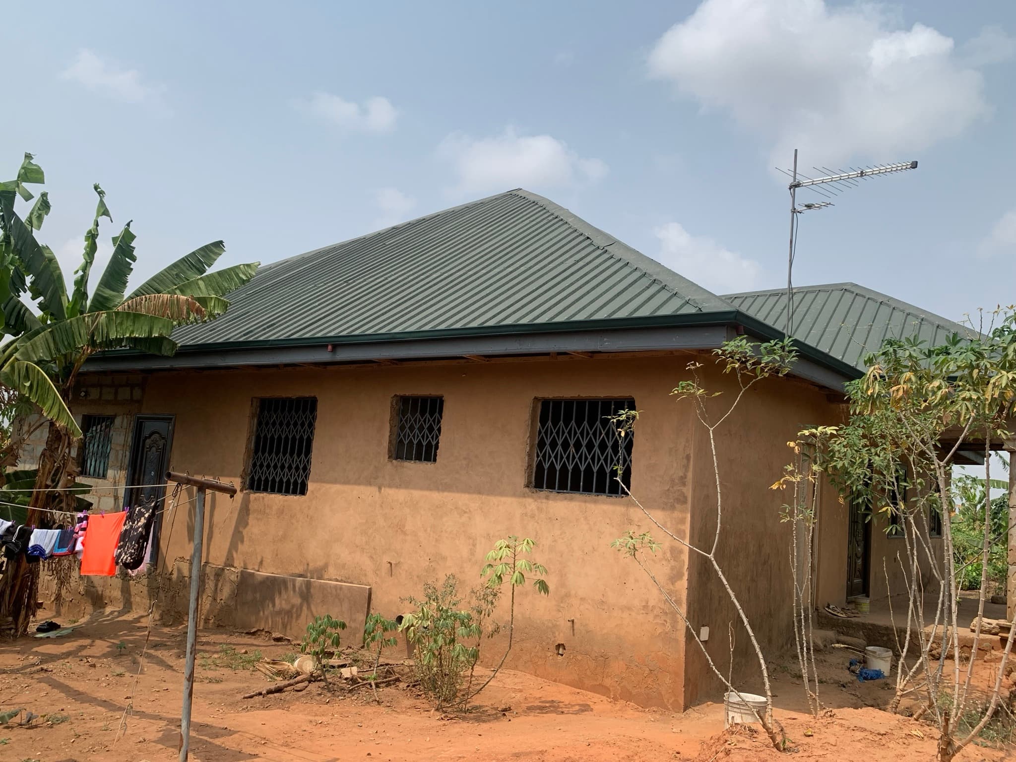 4 bedrooms uncompleted house for sale photo 4